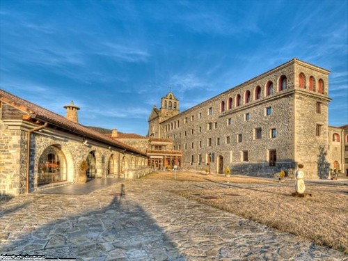 Antiguo monasterio convertido en hotel por la cadena de hoteles barceló